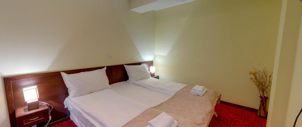 Balkan Hotel Cziflik Zewnętrze zdjęcie