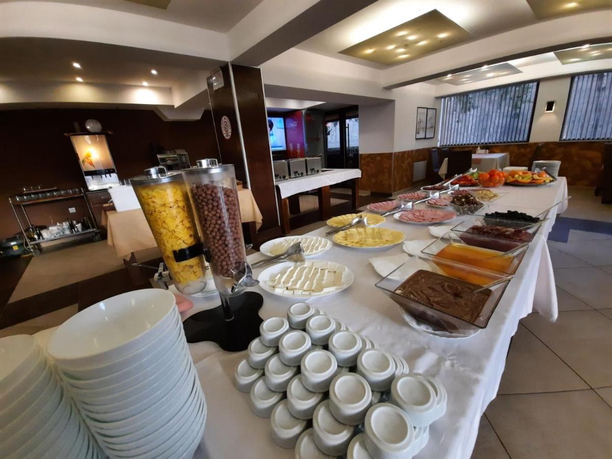 Balkan Hotel Cziflik Zewnętrze zdjęcie