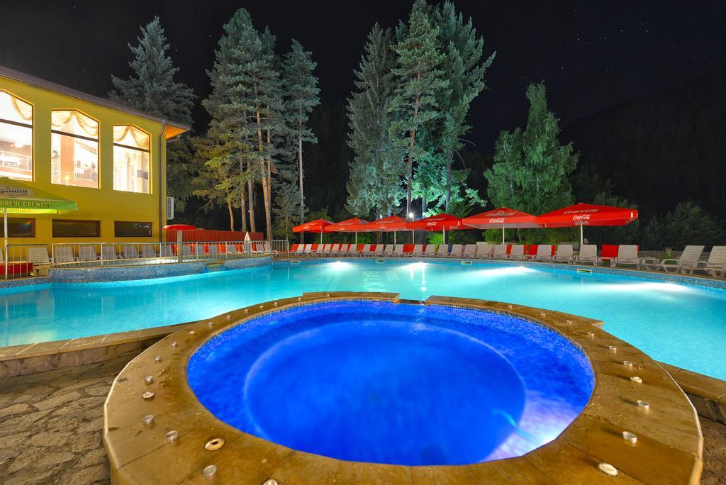 Balkan Hotel Cziflik Zewnętrze zdjęcie